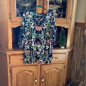 JM collection short dress 29 inches length or tunic Large navy cut out sleeves